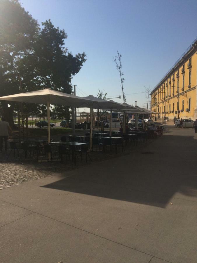 Riverside Downtown Lisbon Deluxe Екстериор снимка